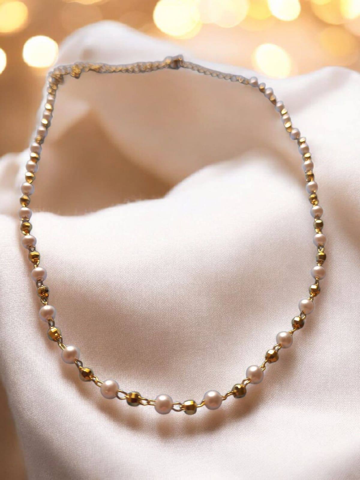 Colar mini pérolas folheado à ouro 18 K