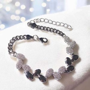 Pulseira folhas cravejada em zircônias folheado à ouro branco