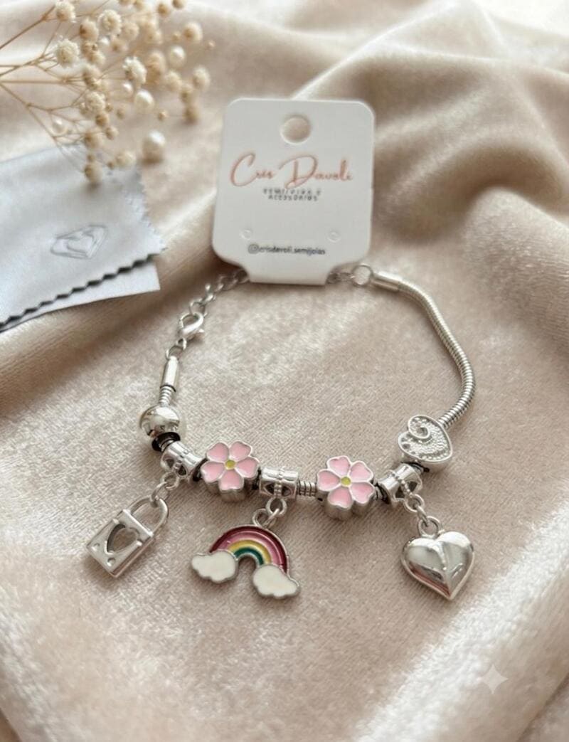 Pulseira berloques